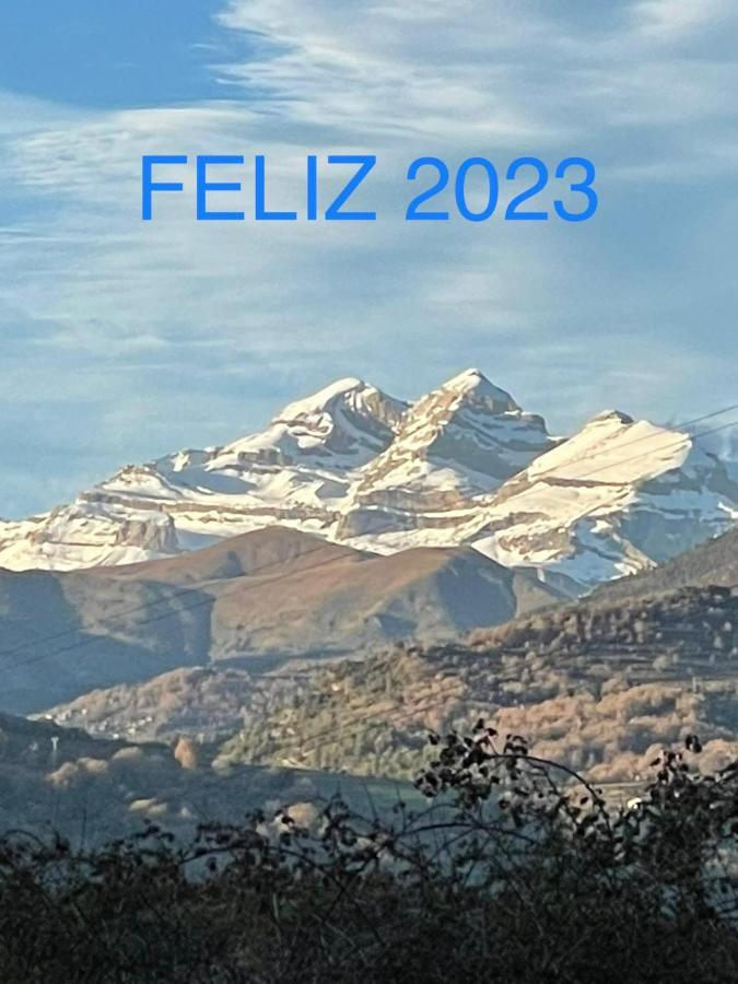 Casa Rural " El Retiro" Laspuña Dış mekan fotoğraf